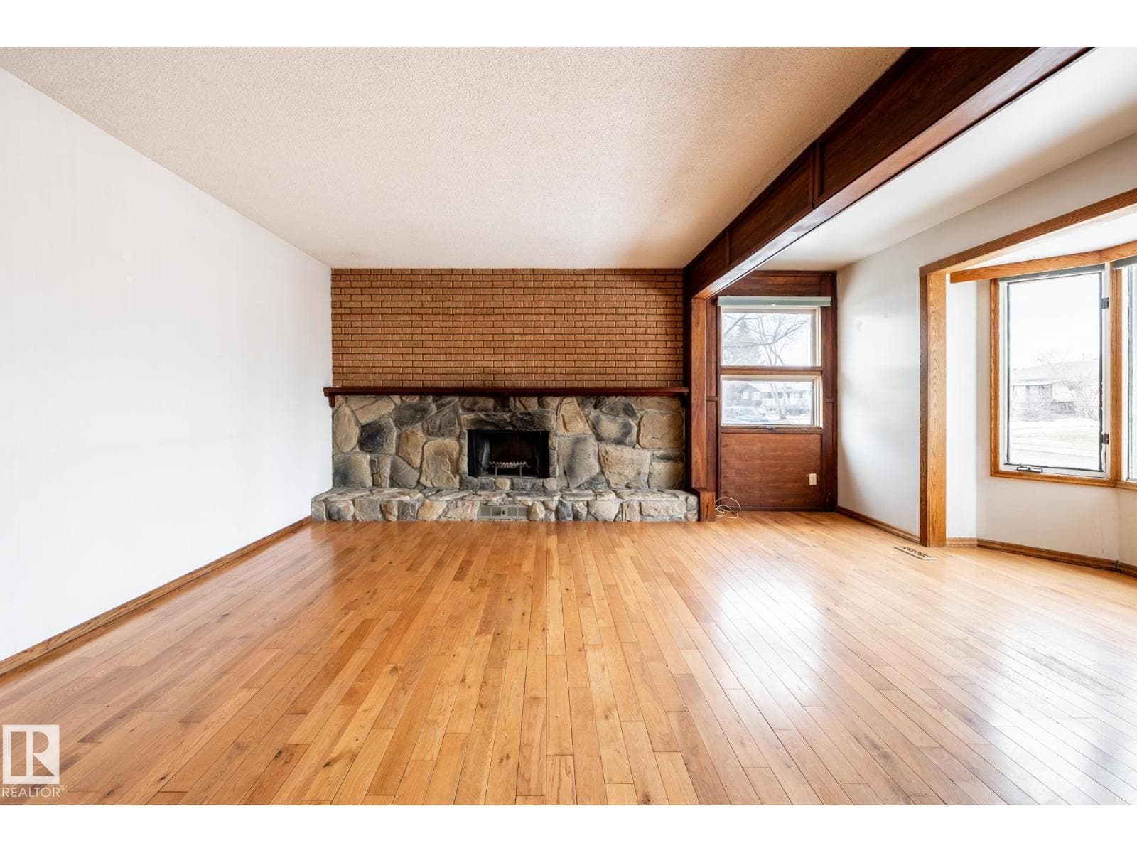 2 BLUEBIRD CR — photo 5