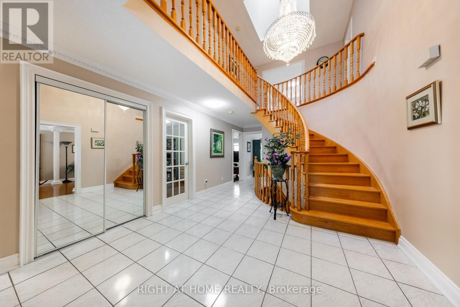 27 ADDISON STREET photo 5