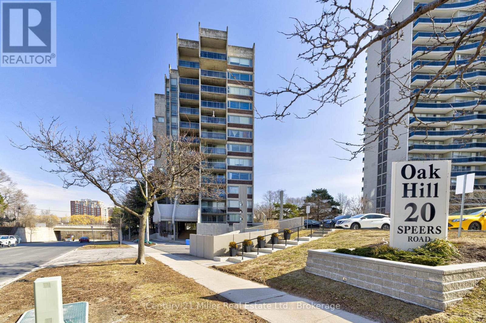304 - 20 SPEERS ROAD photo 4