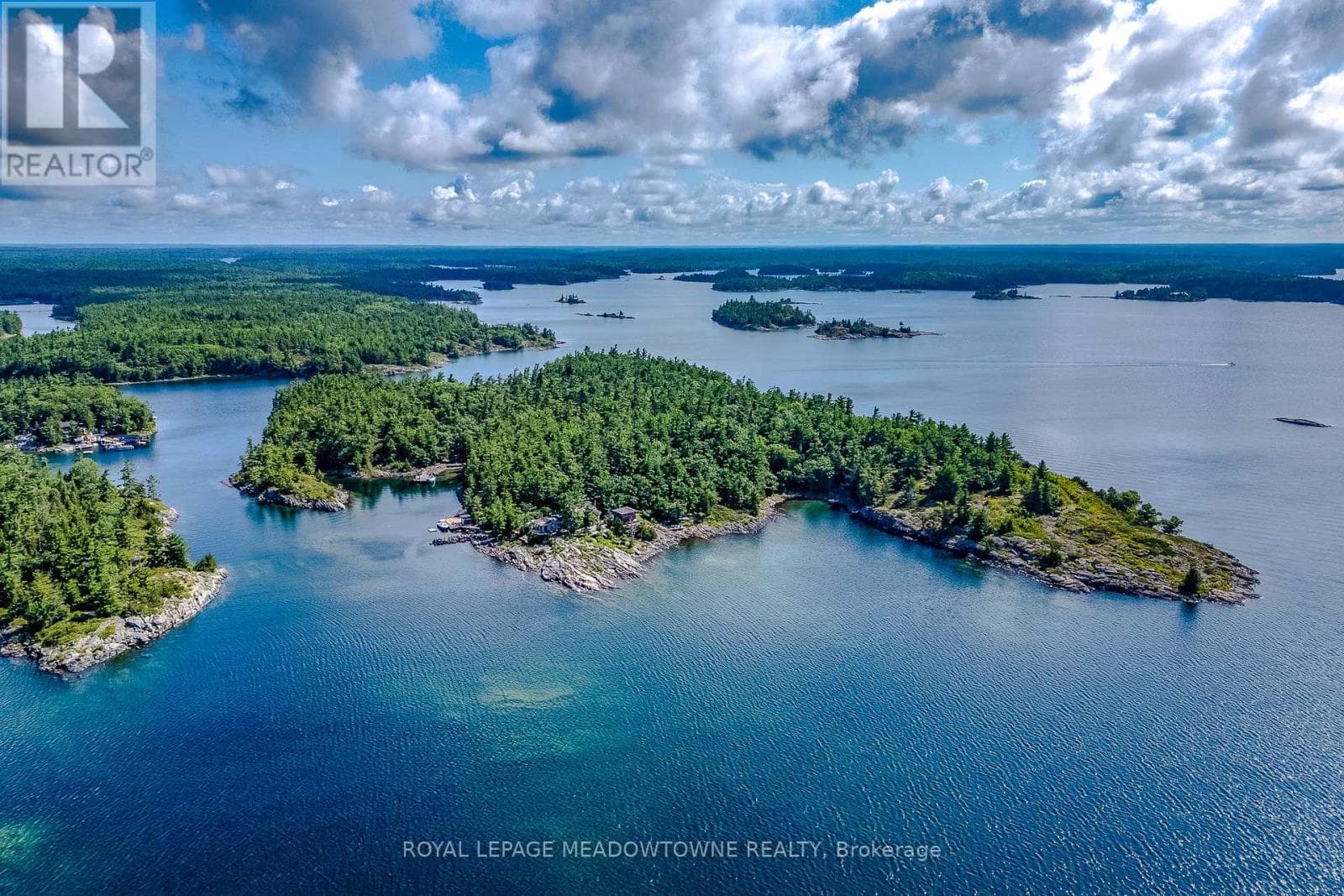 B433 CAMPBELL ISLAND photo 2