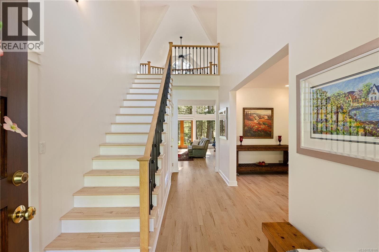 1228 Garden Gate Dr photo 4