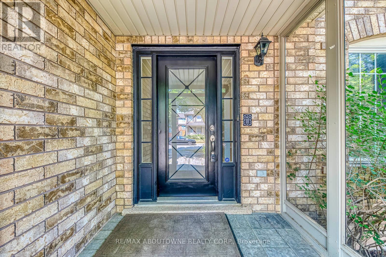 3037 ABERNATHY WAY photo 4