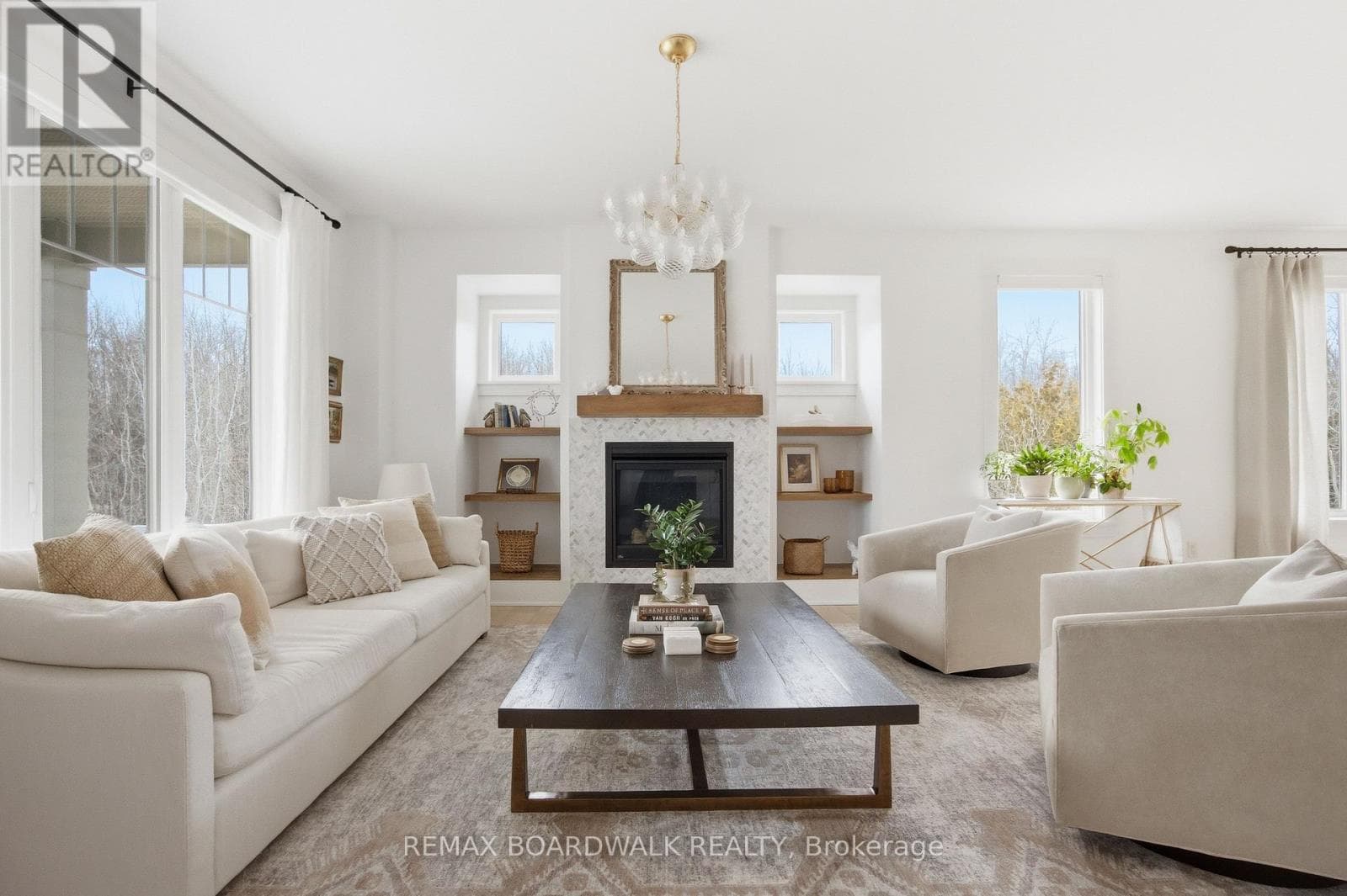 115 KASWIT DRIVE photo 4
