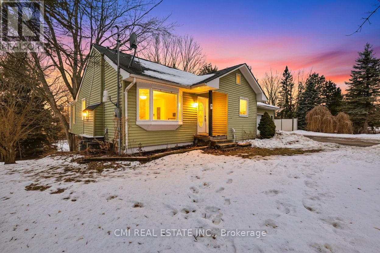 3440 SIMCOE STREET N photo 2