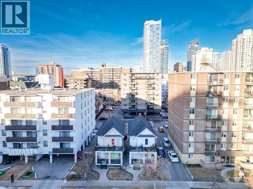 1218 14 Avenue SW — photo 2
