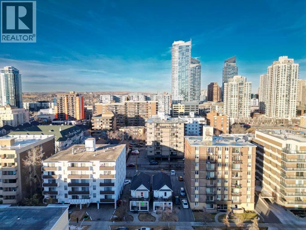 1218 14 Avenue SW — photo 3