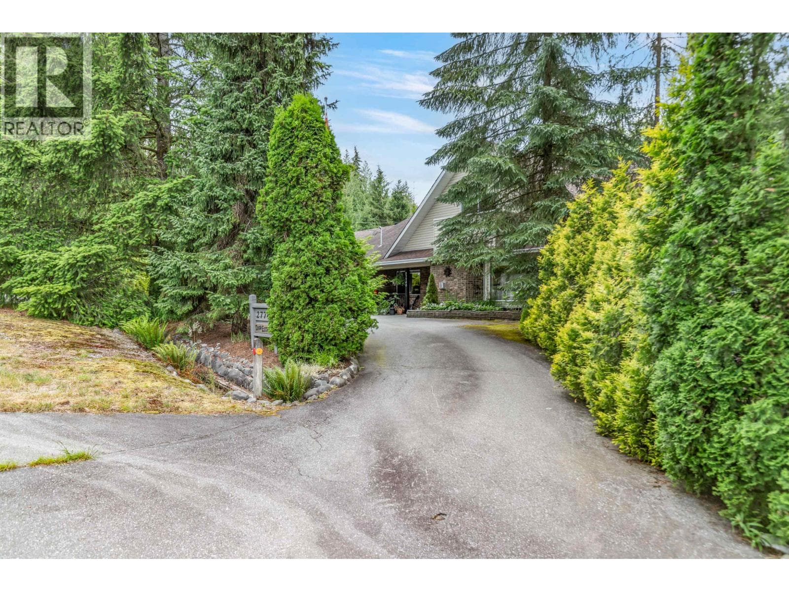 27740 SAYERS CRESCENT photo 3