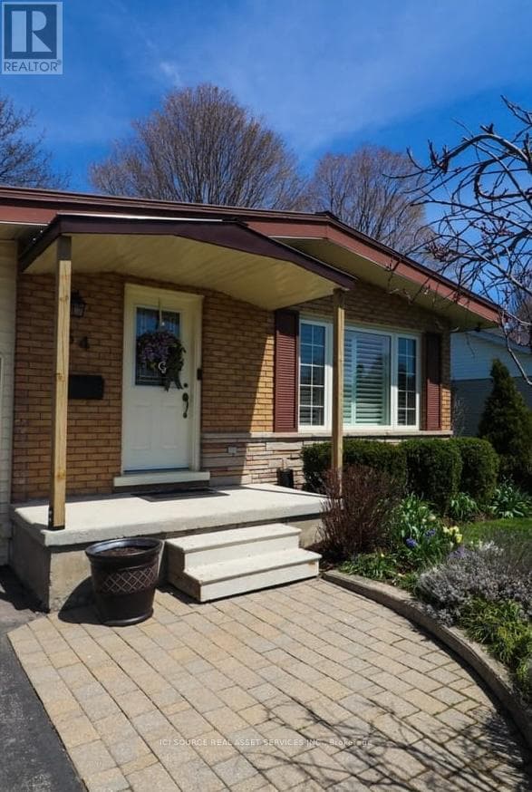 4 bed 2 bath single family at 54 FIRST STREET W — $895,000