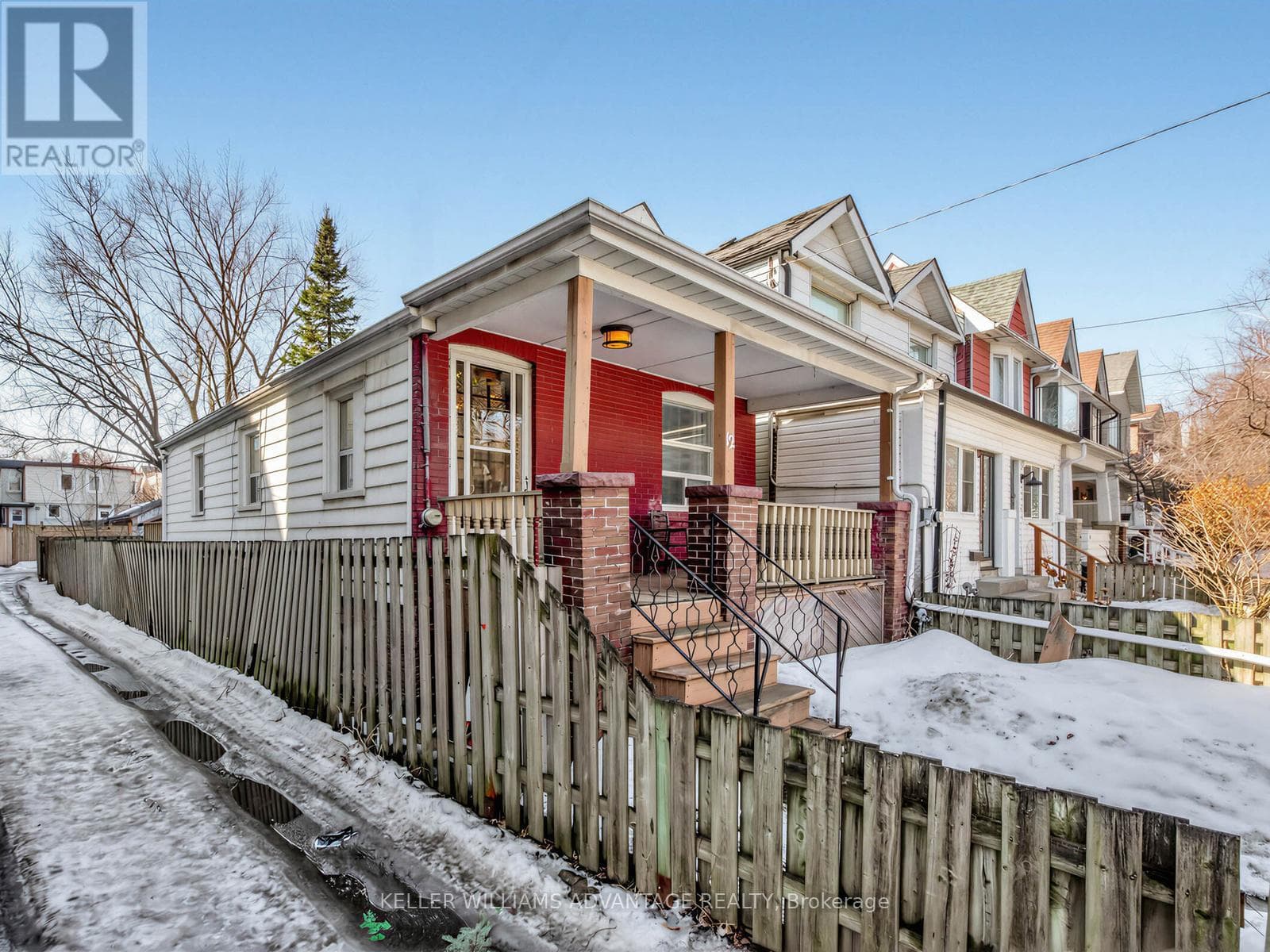 12R HASTINGS AVENUE photo 5