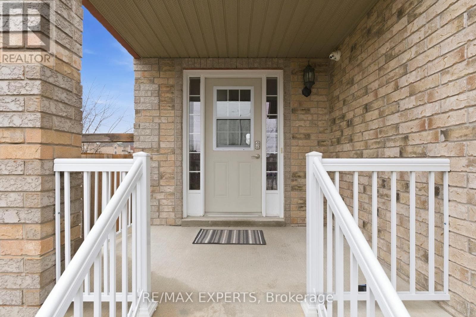 2174 TAGGART COURT photo 5