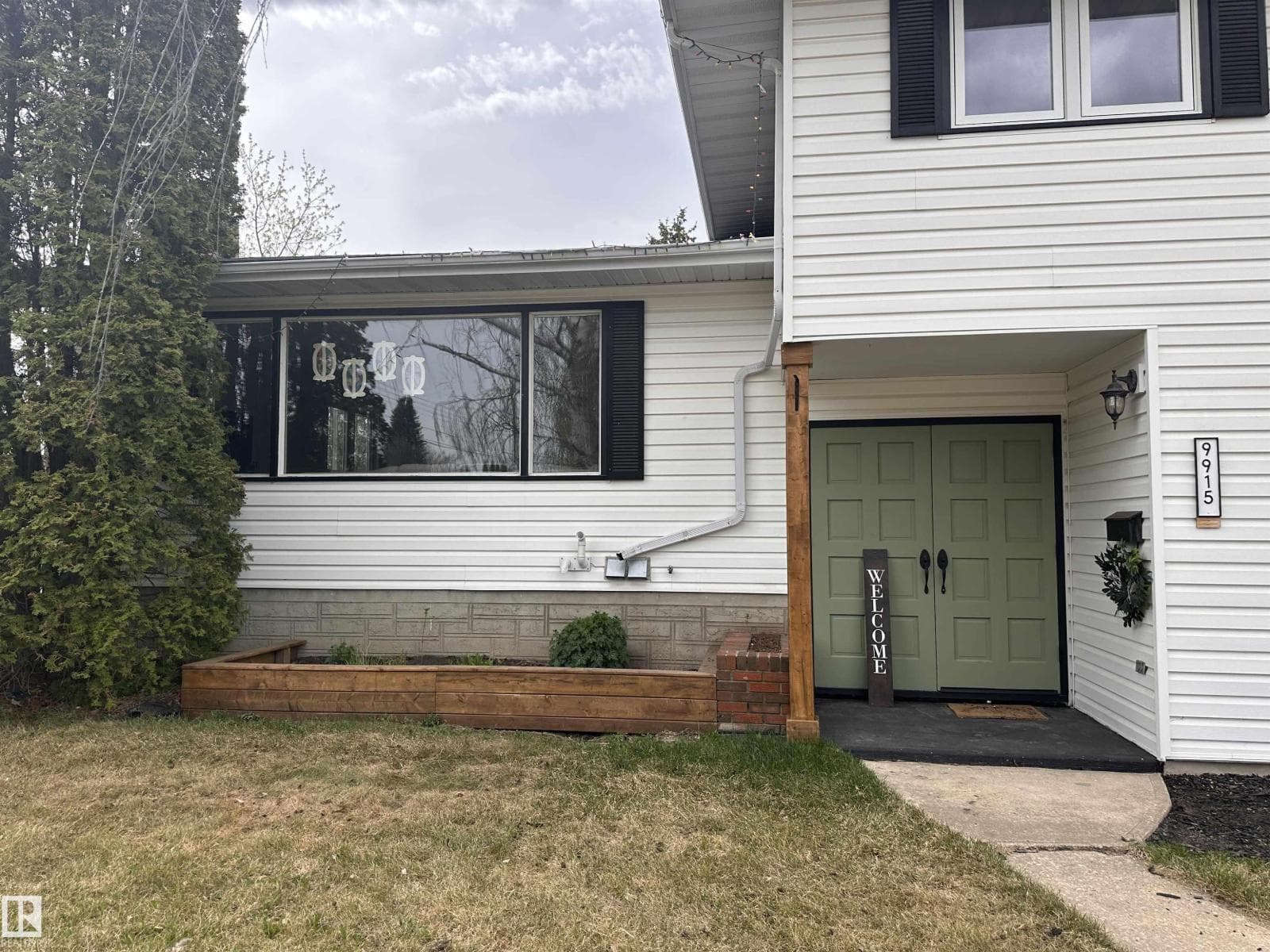 9915 95 ST photo 5