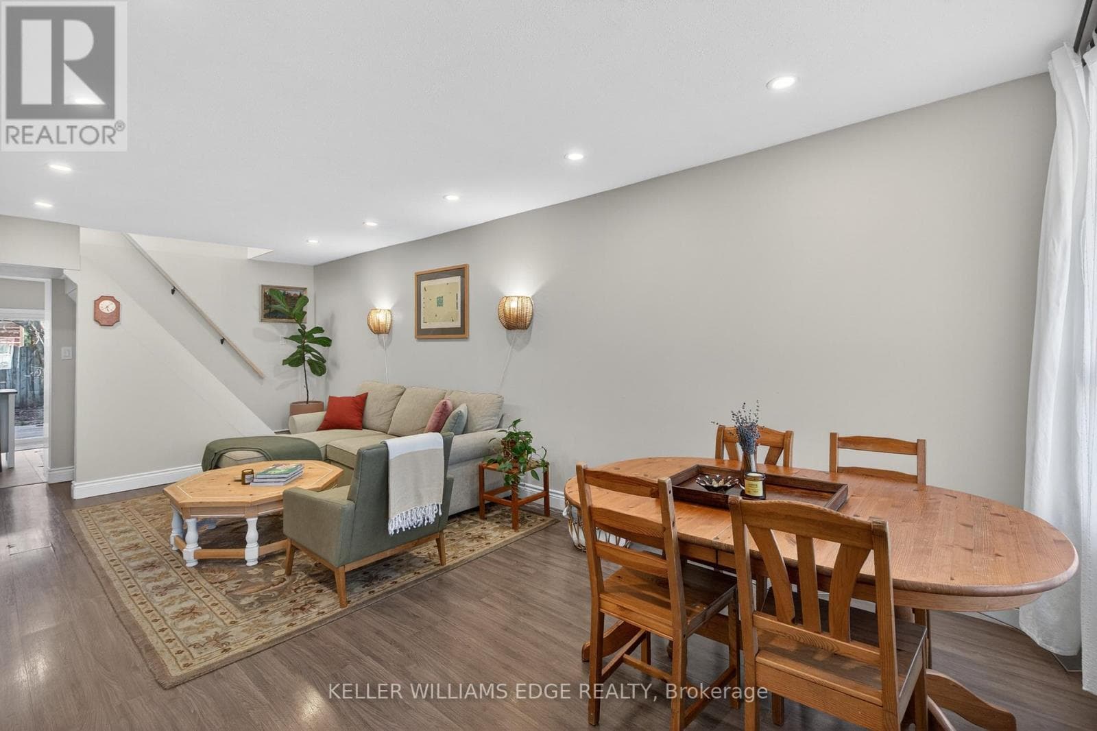 262 BRITANNIA AVENUE photo 4