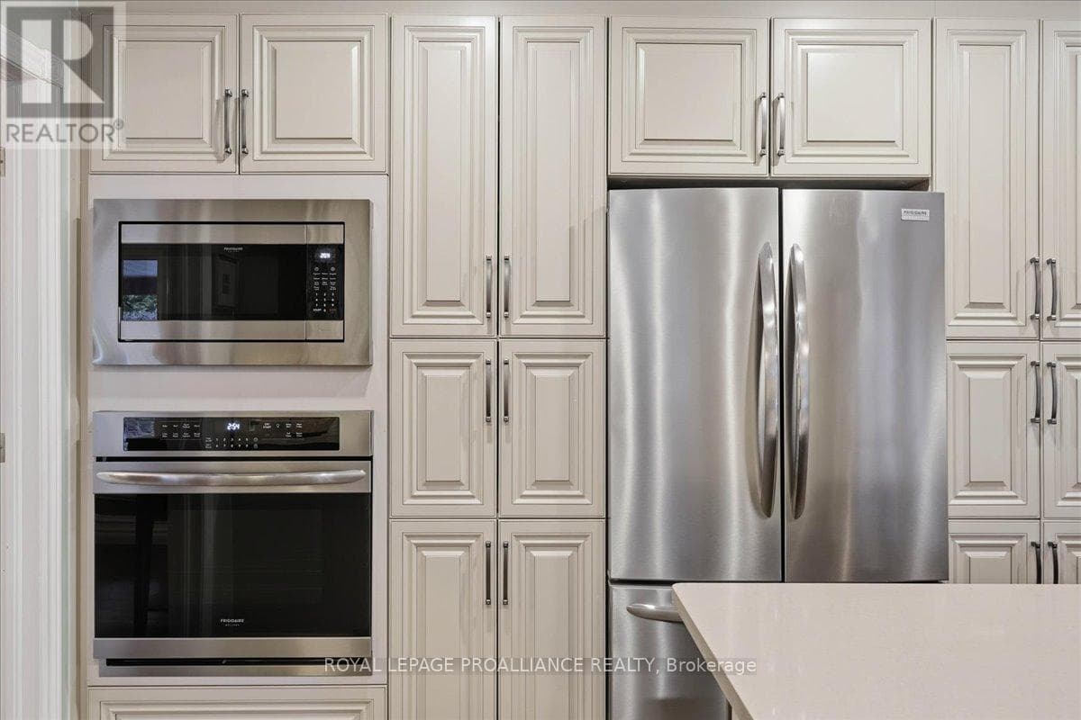 124B OLD TROY ROAD photo 5