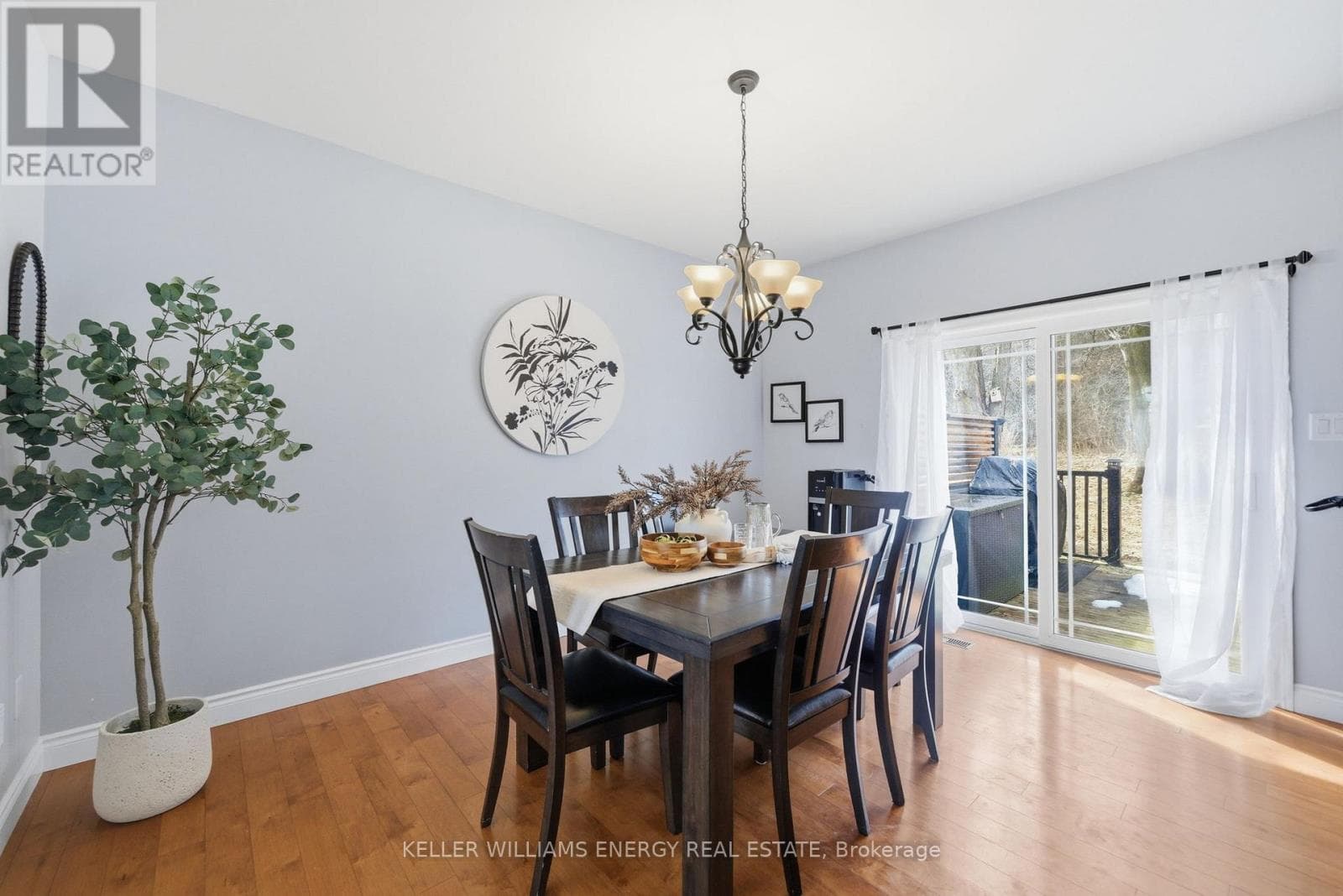 332 CARNEGIE BEACH ROAD photo 5