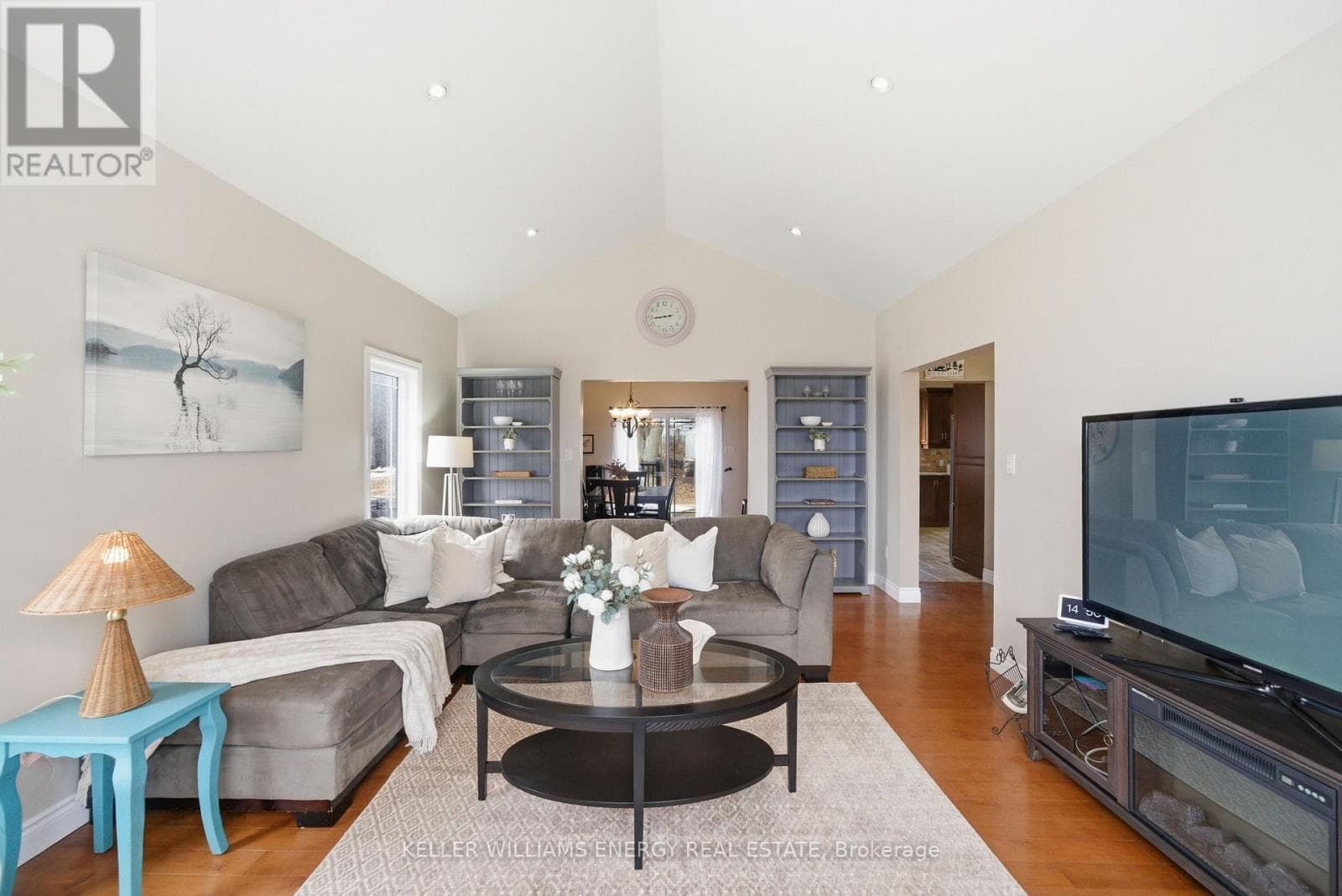 332 CARNEGIE BEACH ROAD photo 4