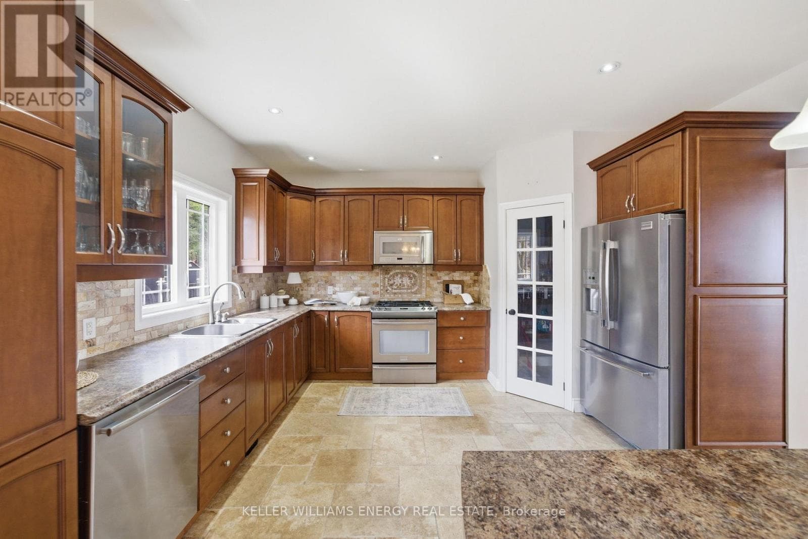 332 CARNEGIE BEACH ROAD photo 7