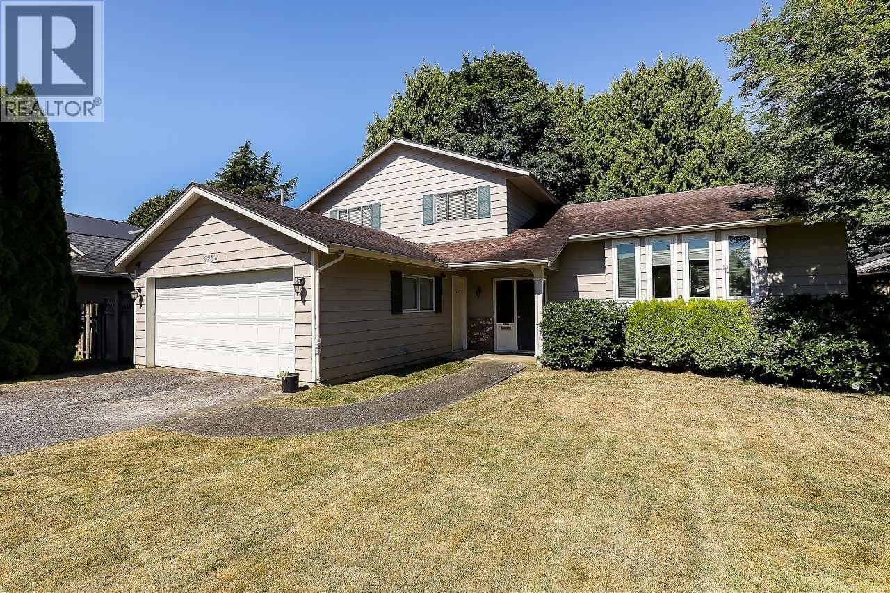 6280 YEATS CRESCENT photo 2