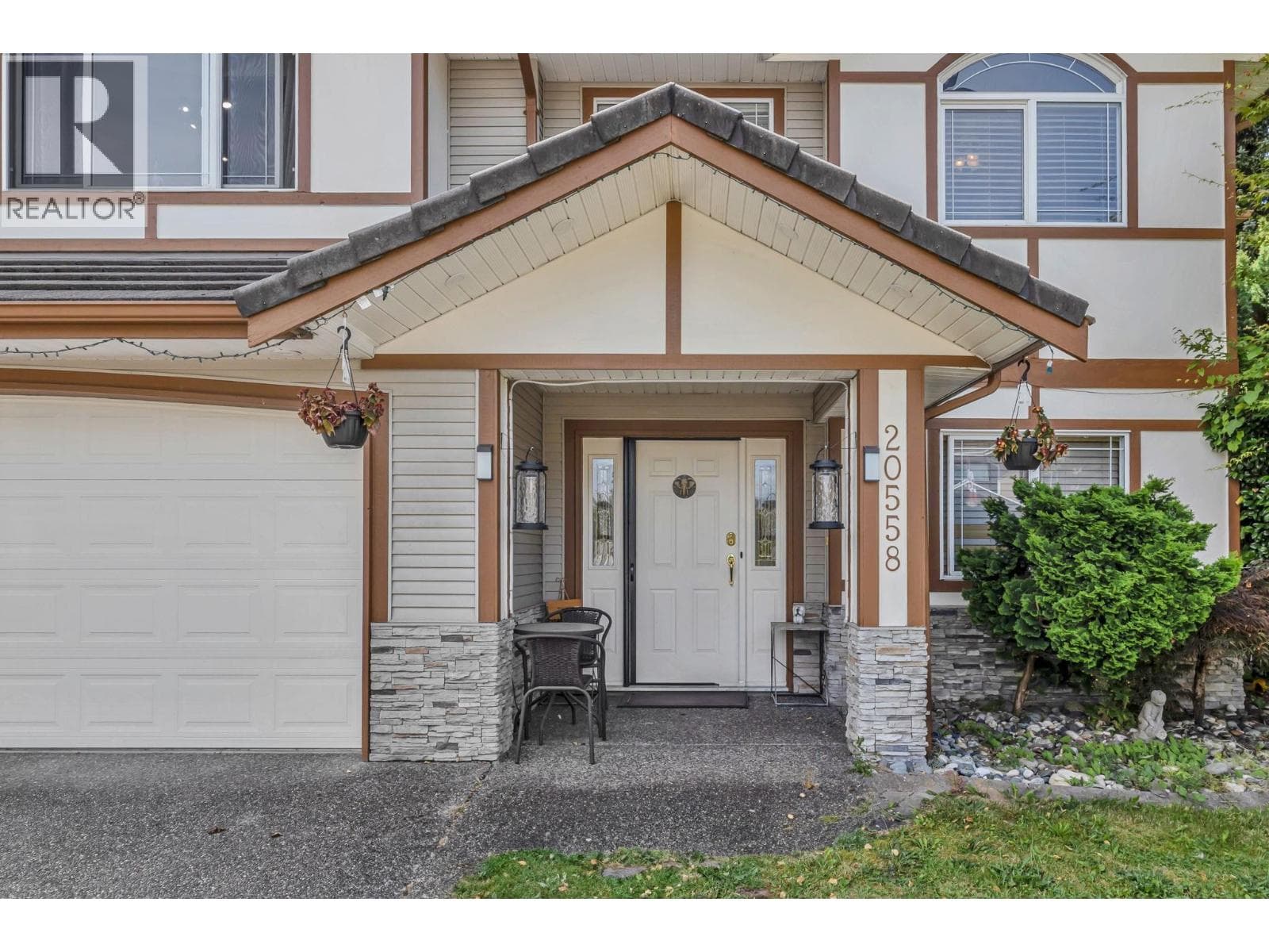 20558 122 AVENUE photo 4