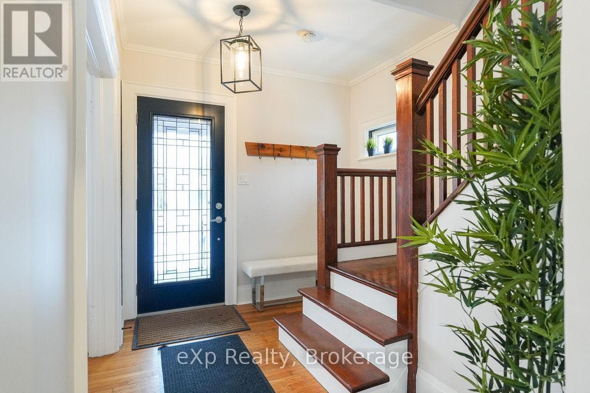 1144 4TH AVENUE W photo 4