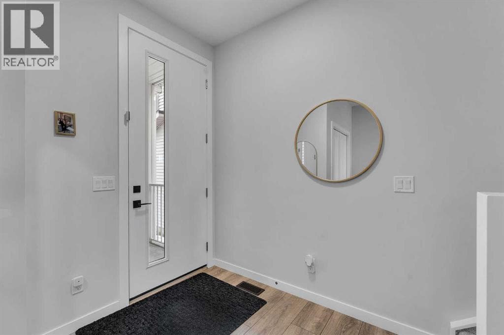 34 Belvedere Green SE — photo 4
