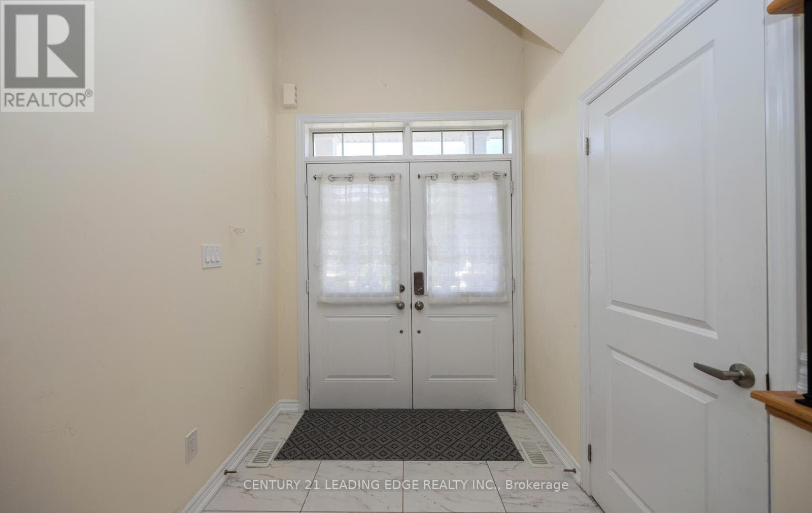 164 ALLEGRA DRIVE photo 5