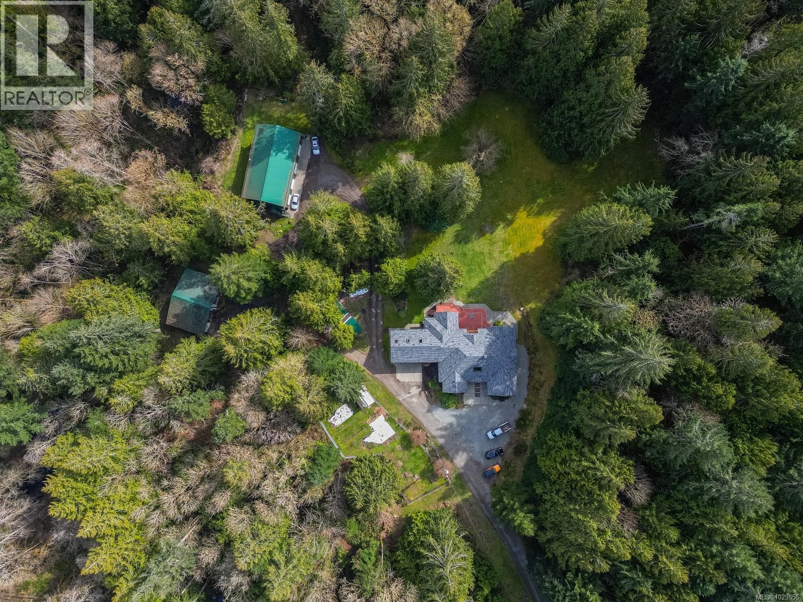 8 bed 7 bath single family at 3105 Cameron-Taggart Rd — $2,150,000