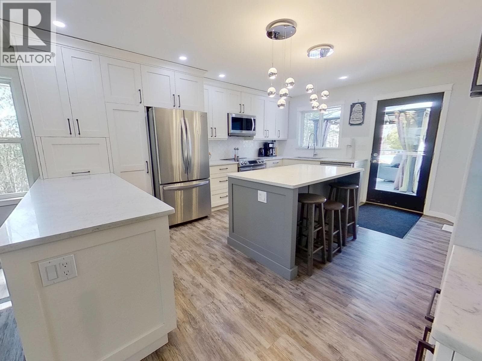 227 FIEGE ROAD photo 5