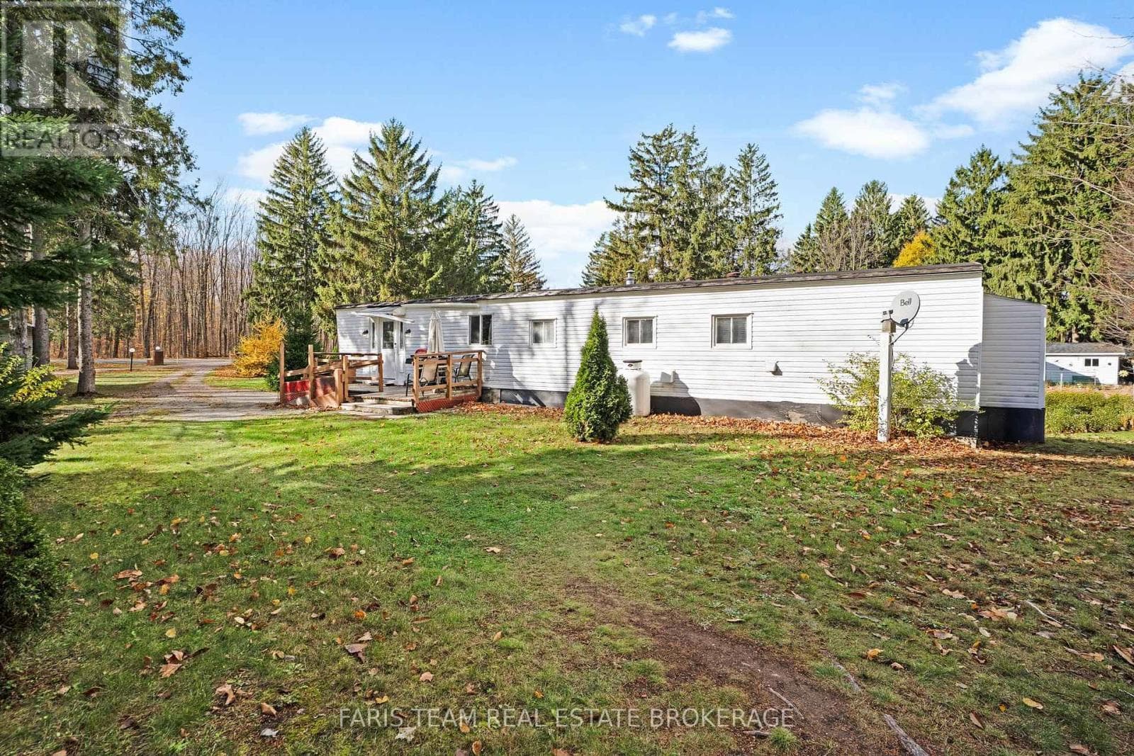 2235 RON JONES ROAD E5 photo 2
