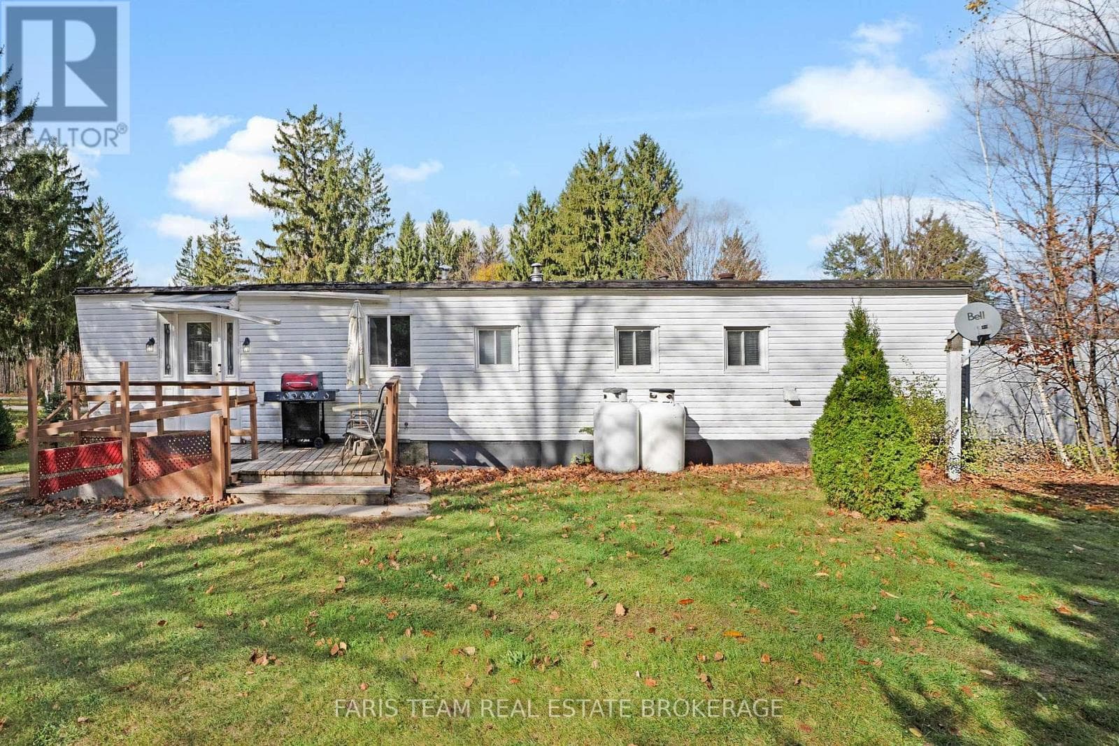 2235 RON JONES ROAD E5 photo 3