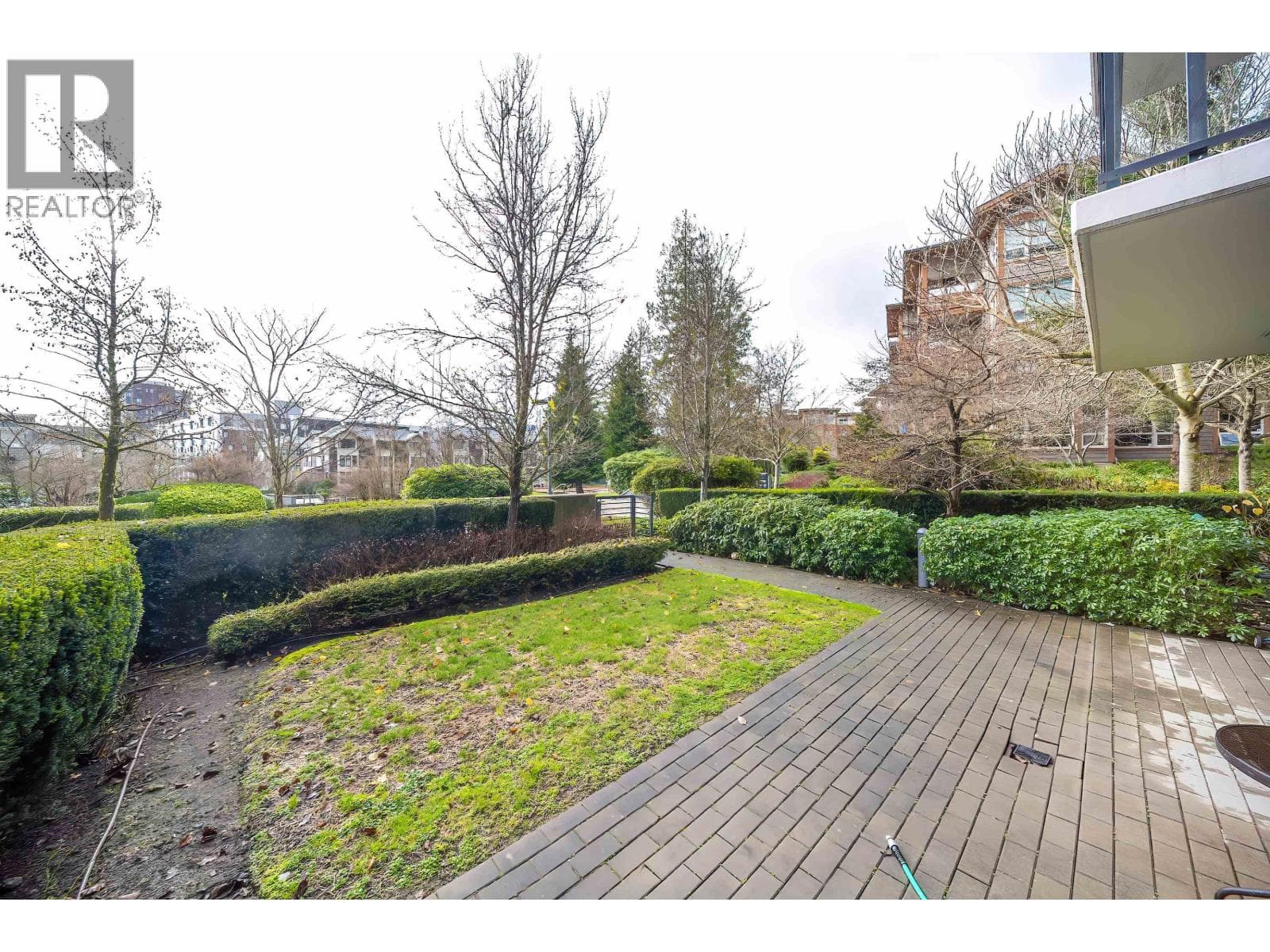 107 5638 BIRNEY AVENUE photo 3