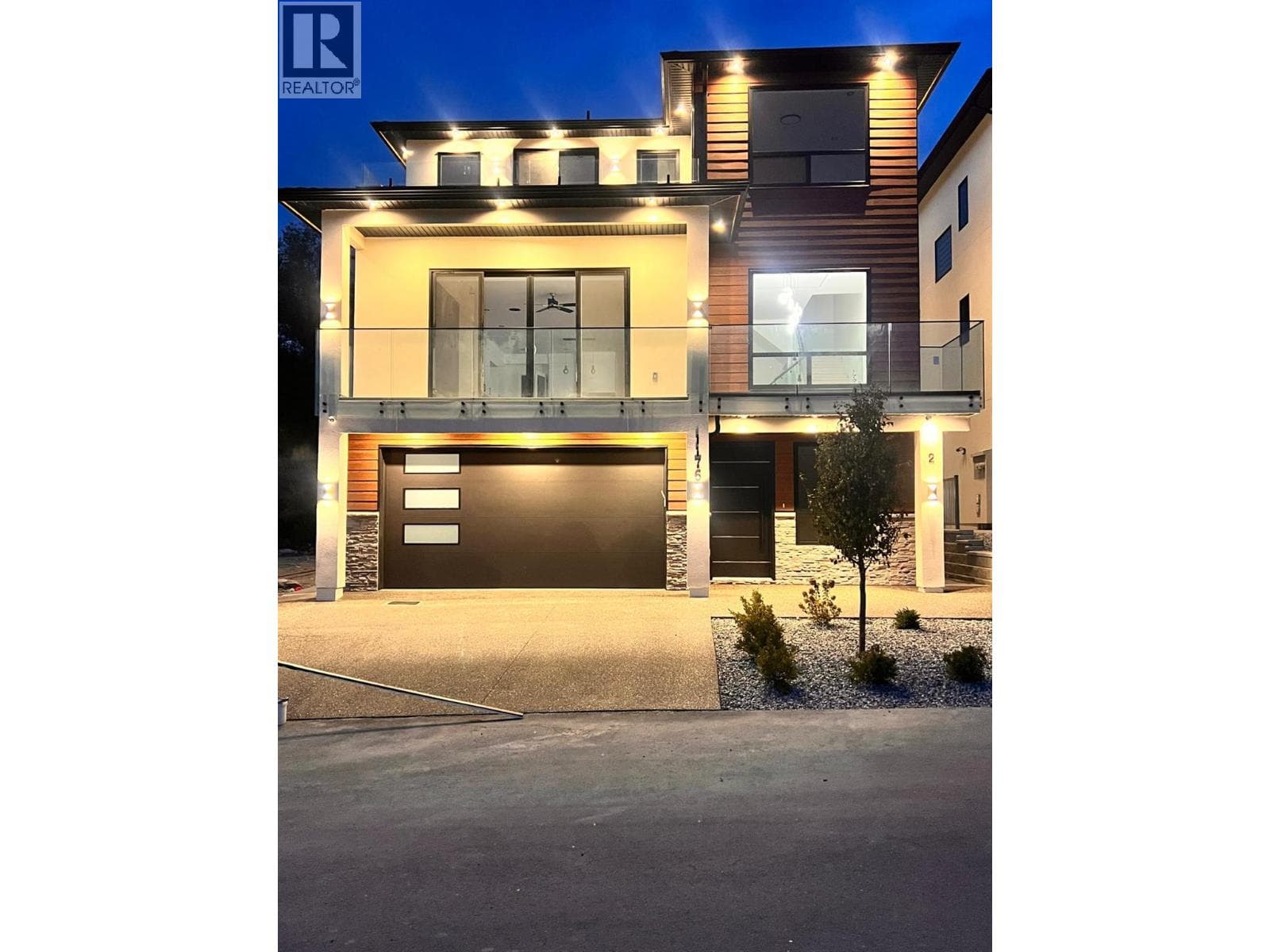 7 bed 7 bath single family at 1176 Hume Avenue — $1,299,999