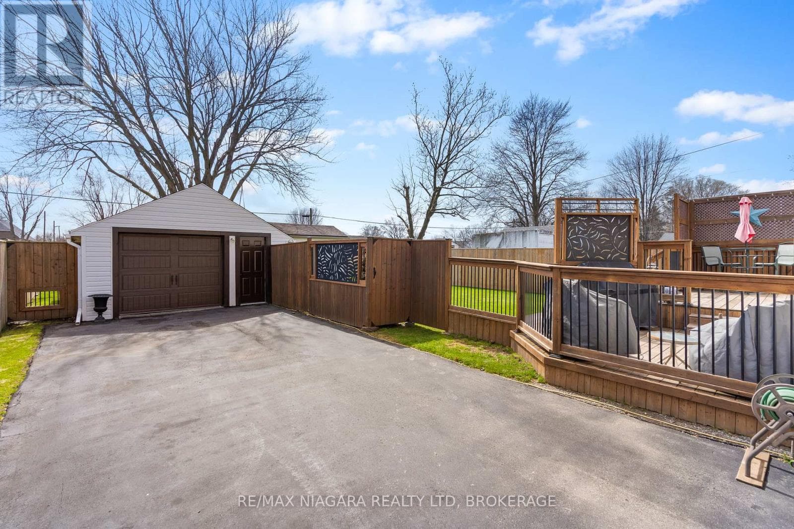 124 NEFF STREET photo 4