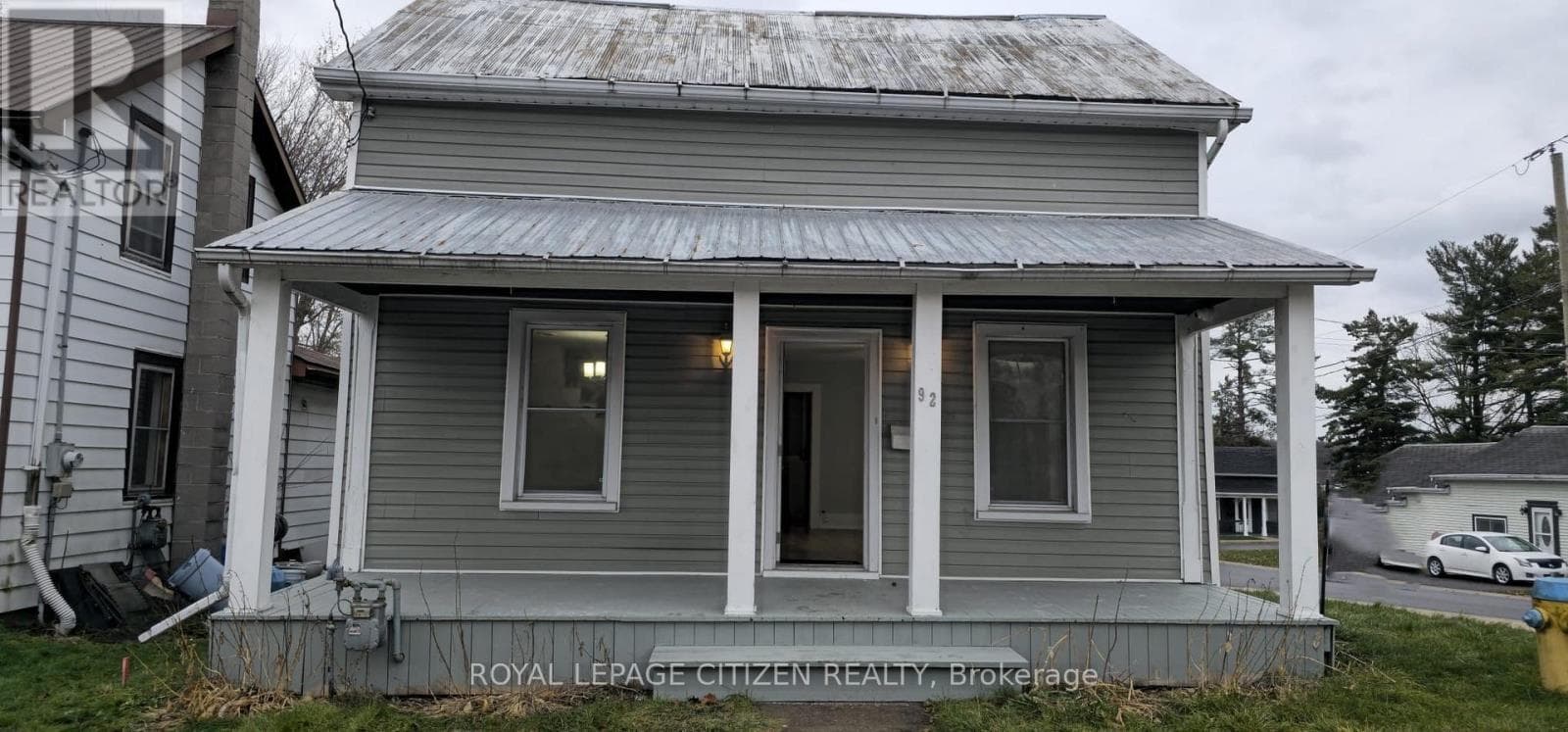 3 bed 1 bath single family at 92 MILL STREET W — $369,888
