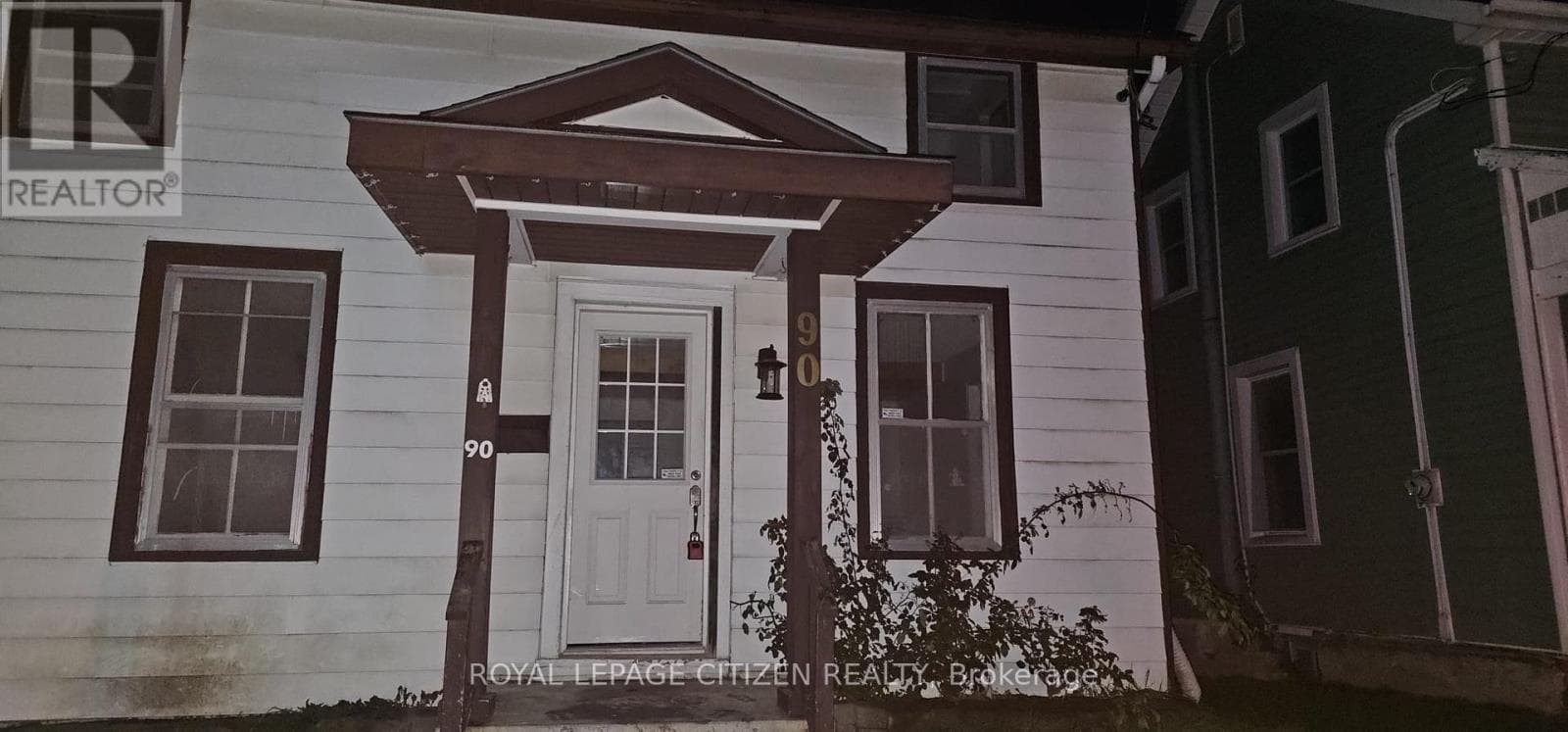 3 bed 2 bath single family at 90 MILL STREET W — $369,888