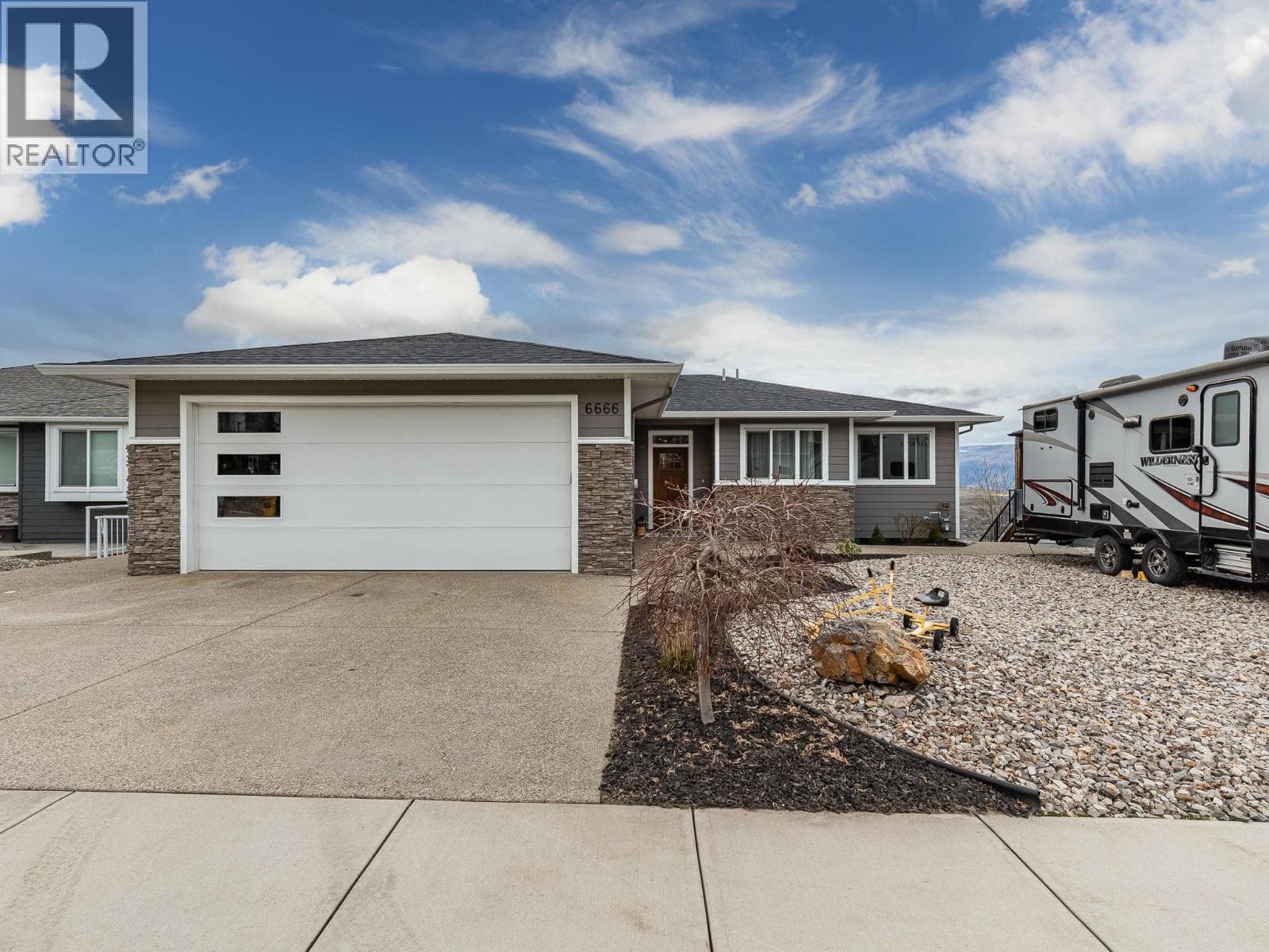 6666 Blackcomb Way photo 3