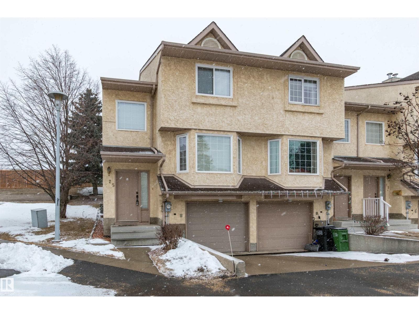#25 3645 145 AV NW