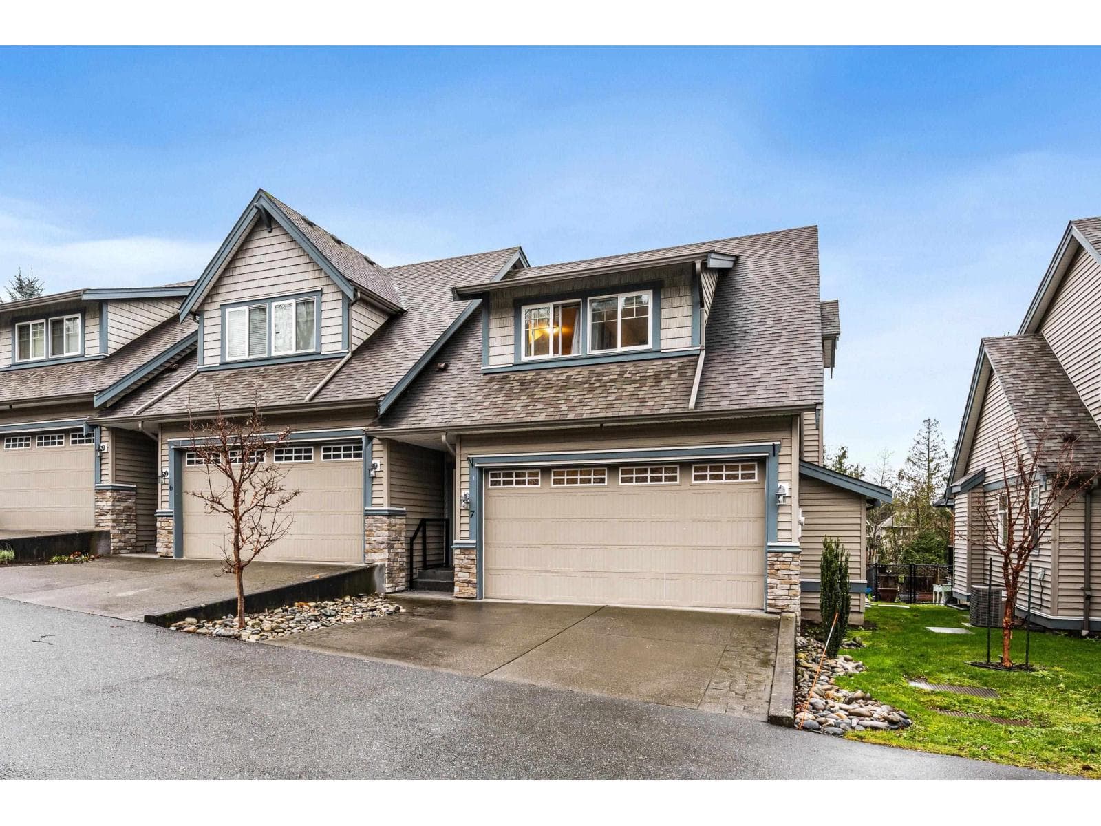 3 bed 4 bath single family at 7 46791 HUDSON ROAD, Promontory — $679,000