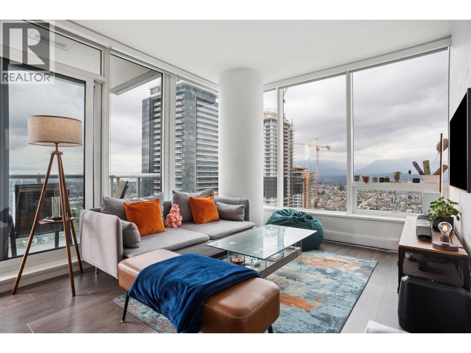 2 bed 2 bath single family at 4609 1955 ALPHA WAY — $839,900