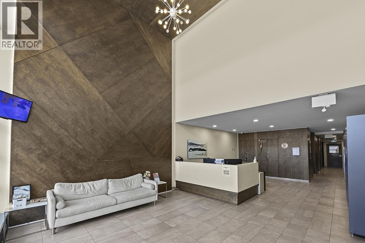 609 7688 ALDERBRIDGE WAY photo 2
