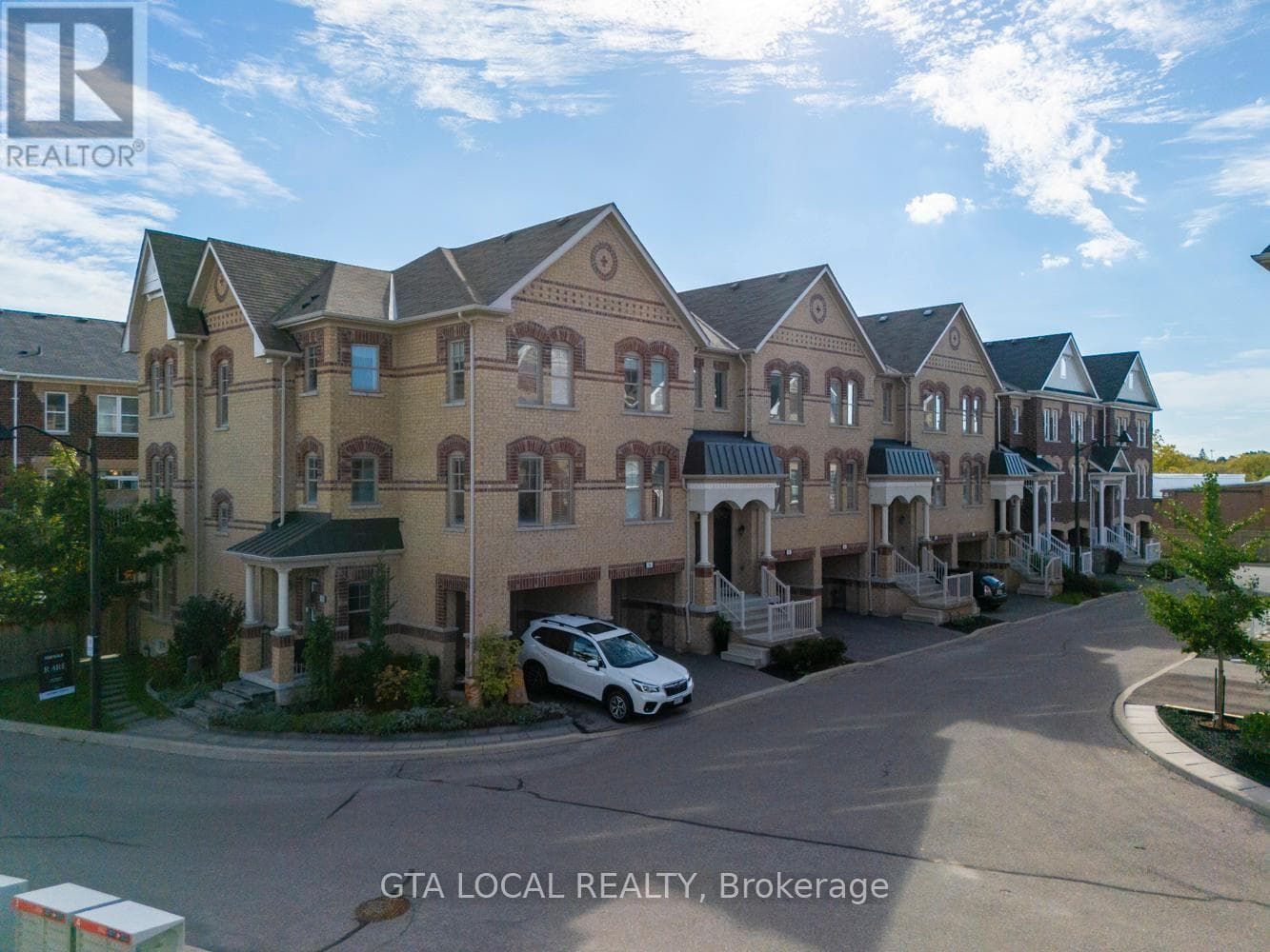 31 - 10 PORTER AVENUE W photo 3