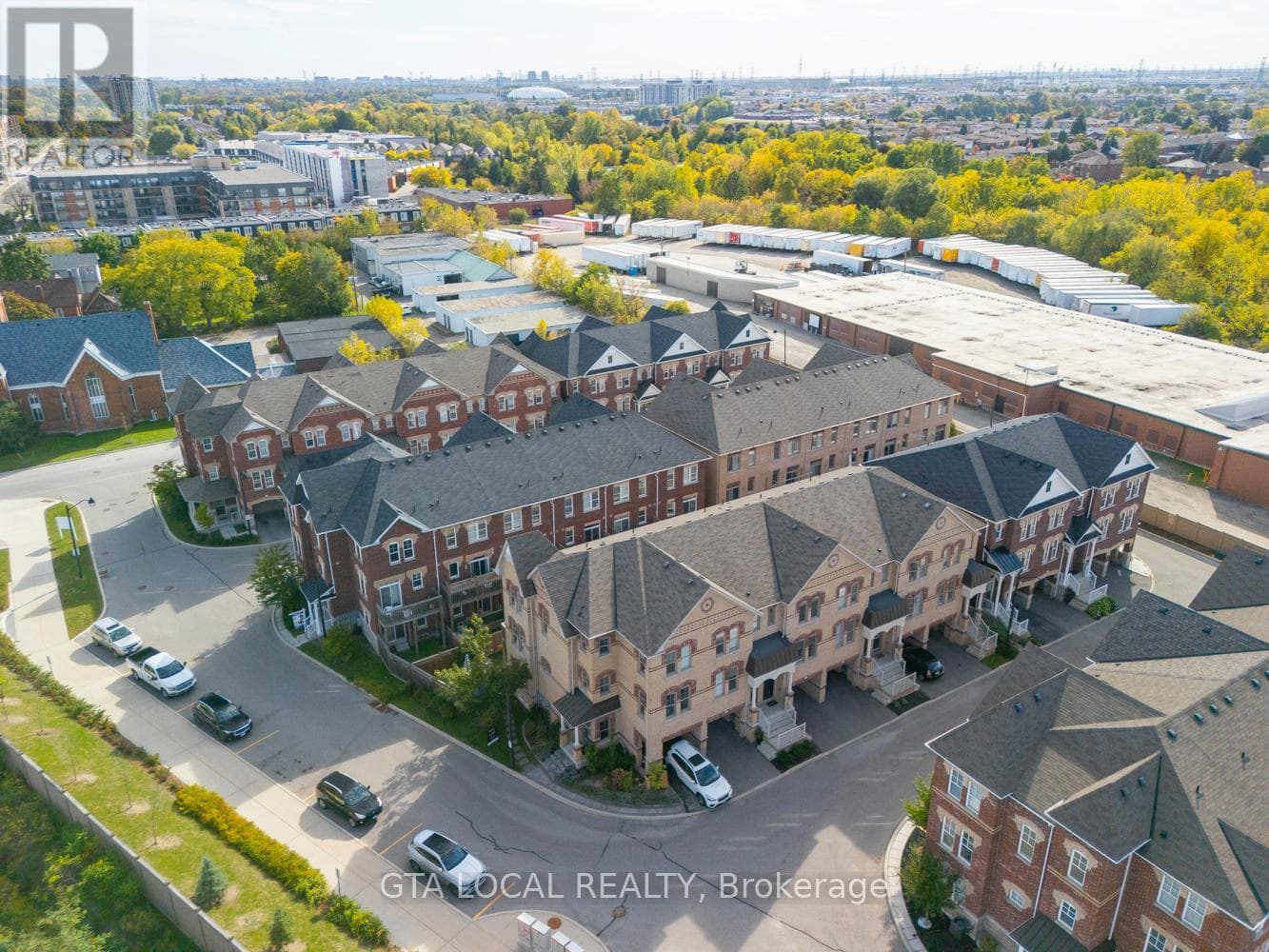31 - 10 PORTER AVENUE W photo 5