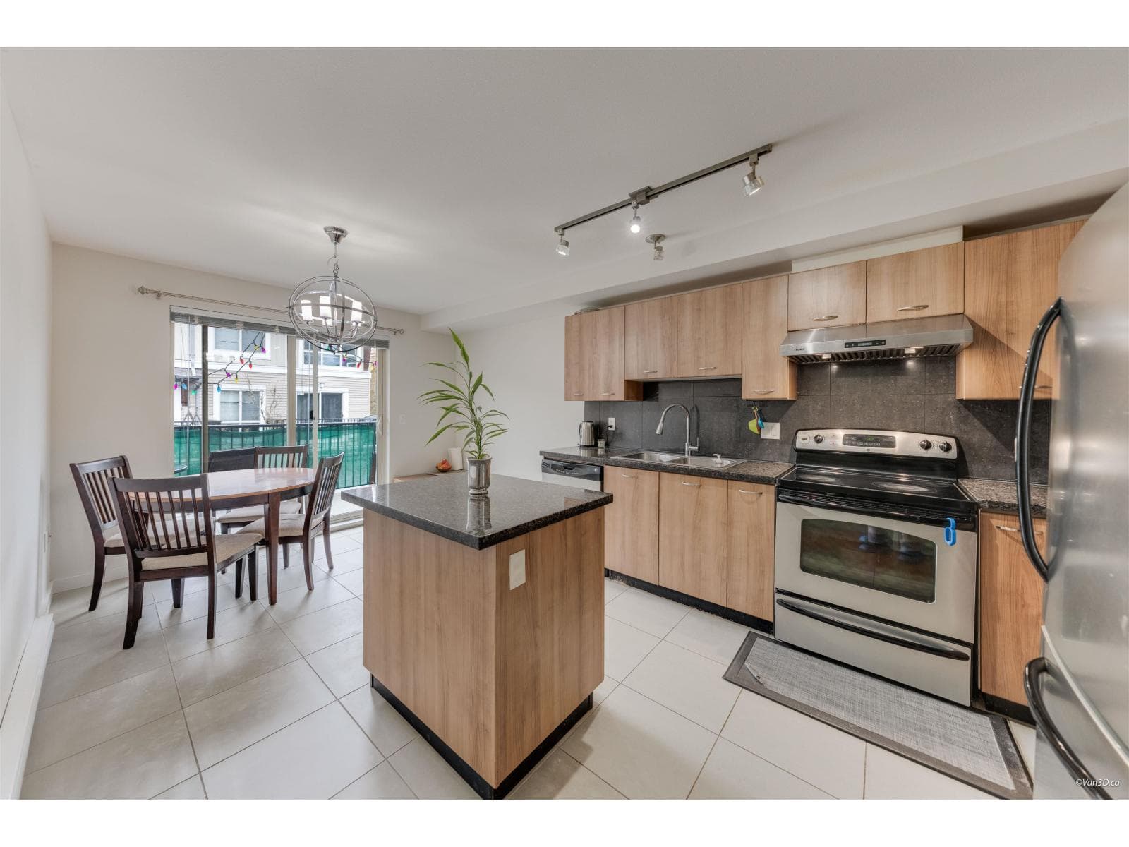 96 6671 121 STREET photo 5