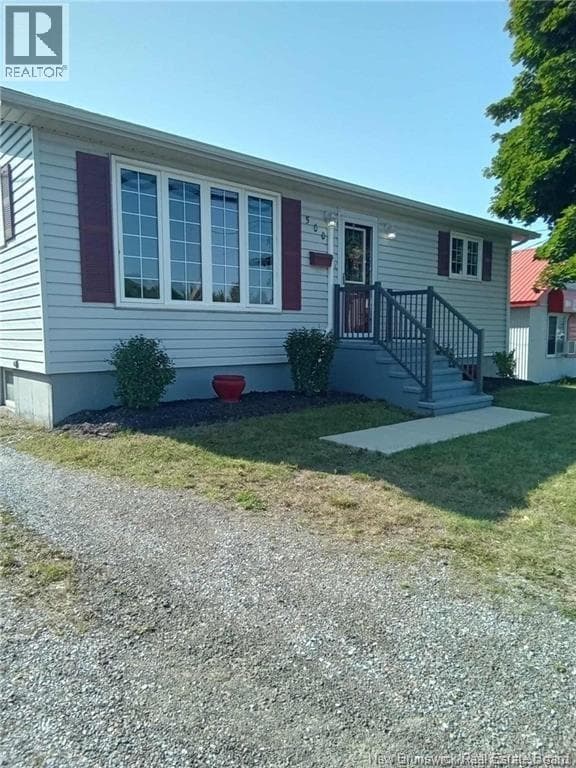 3 bed 2 bath single family at 500 Champlain — $379,900