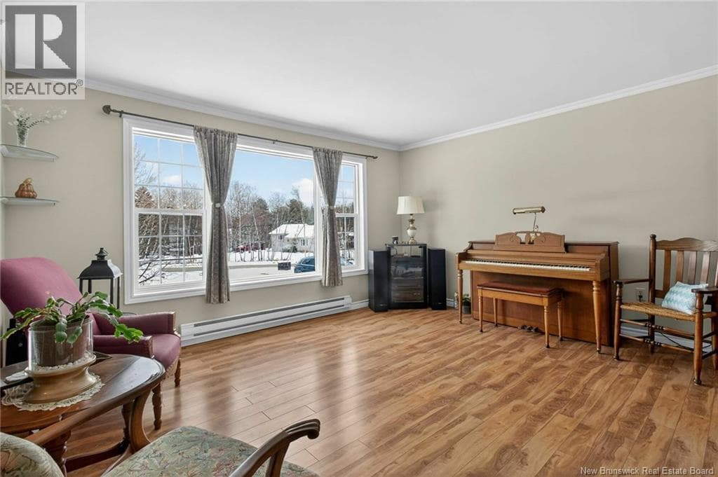 20 Sherwood Drive photo 3