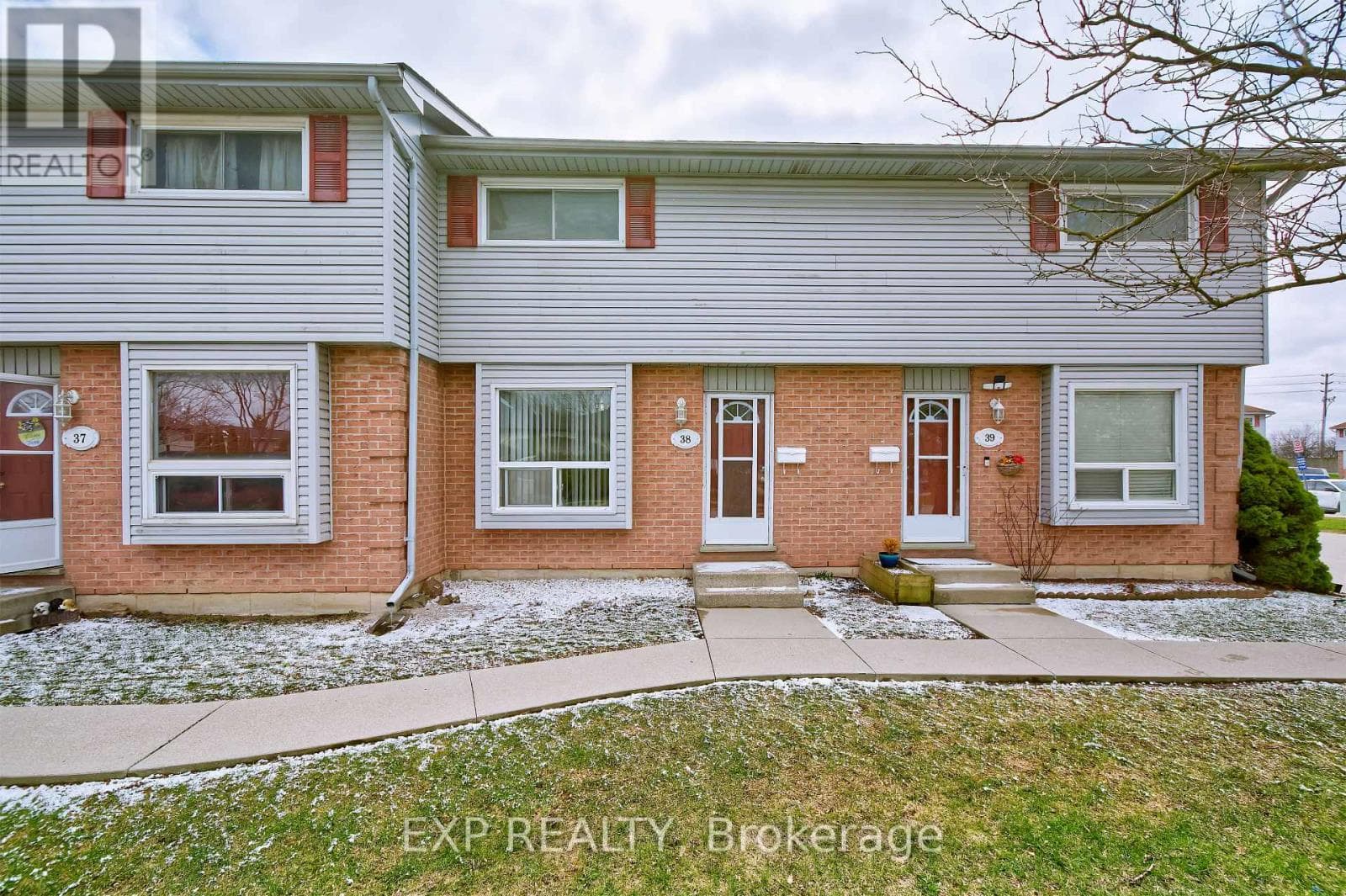 3 bed 2 bath single family at 38 - 1430 JALNA BOULEVARD — $349,000