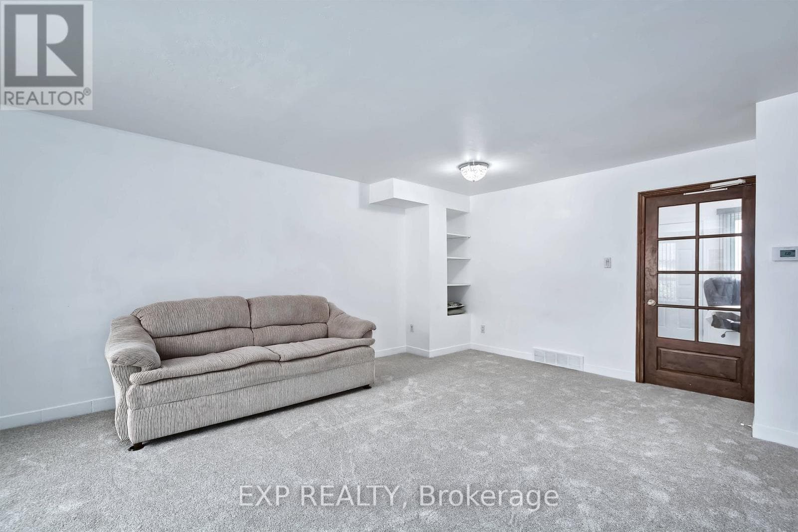38 - 1430 JALNA BOULEVARD photo 4