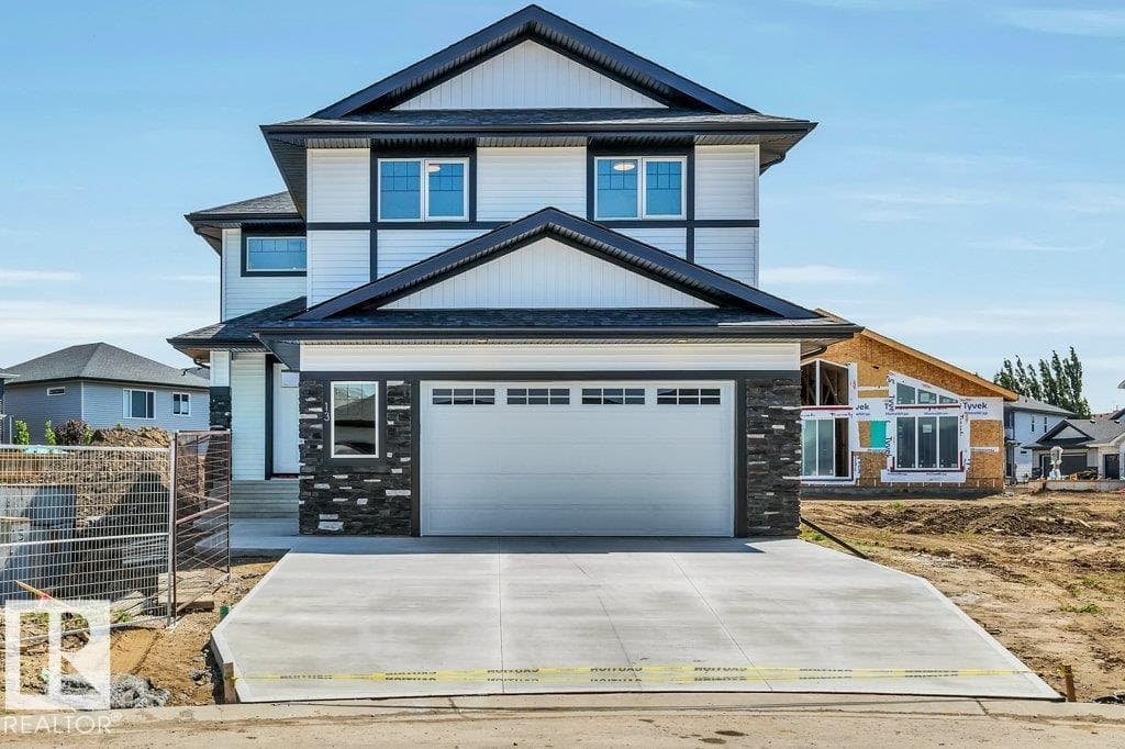 13 HILLWOOD TC