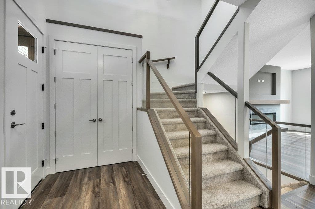 13 HILLWOOD TC — photo 4