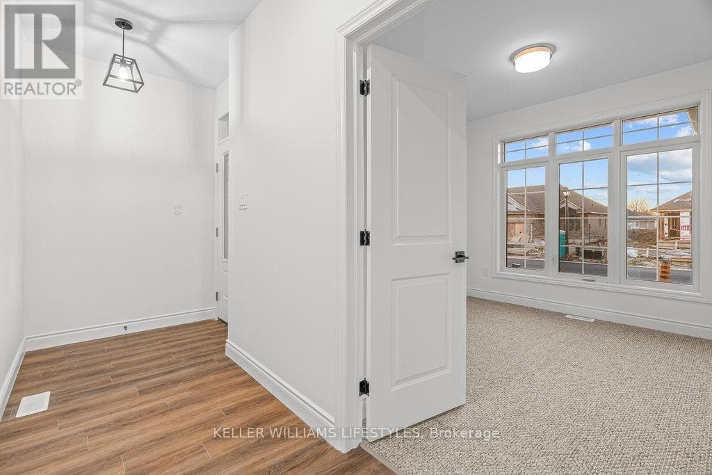 108 LENEVE STREET photo 5