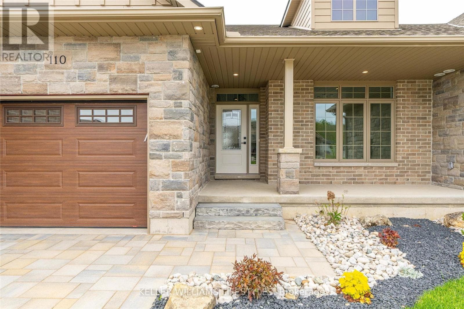 110 LENEVE STREET photo 4